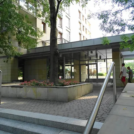 New, 2br, Close To Airport By Visitwarsaw * 华沙